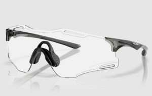 Очки фотохром Oakley Cybr Zero clear to black iridium photochromic Lenses,  polished black Frame